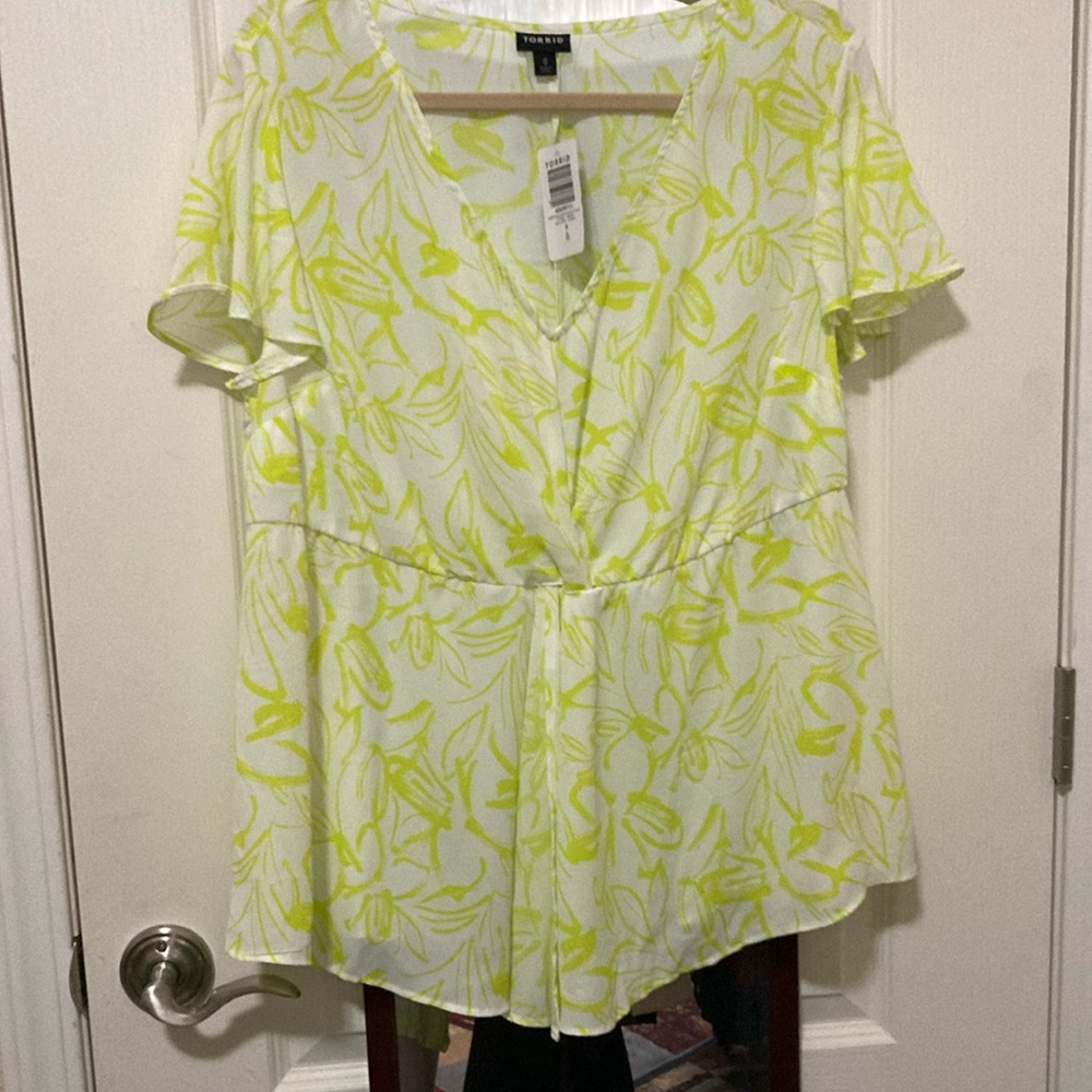 Torrid Yellow and Green Blouse with short Sleeves